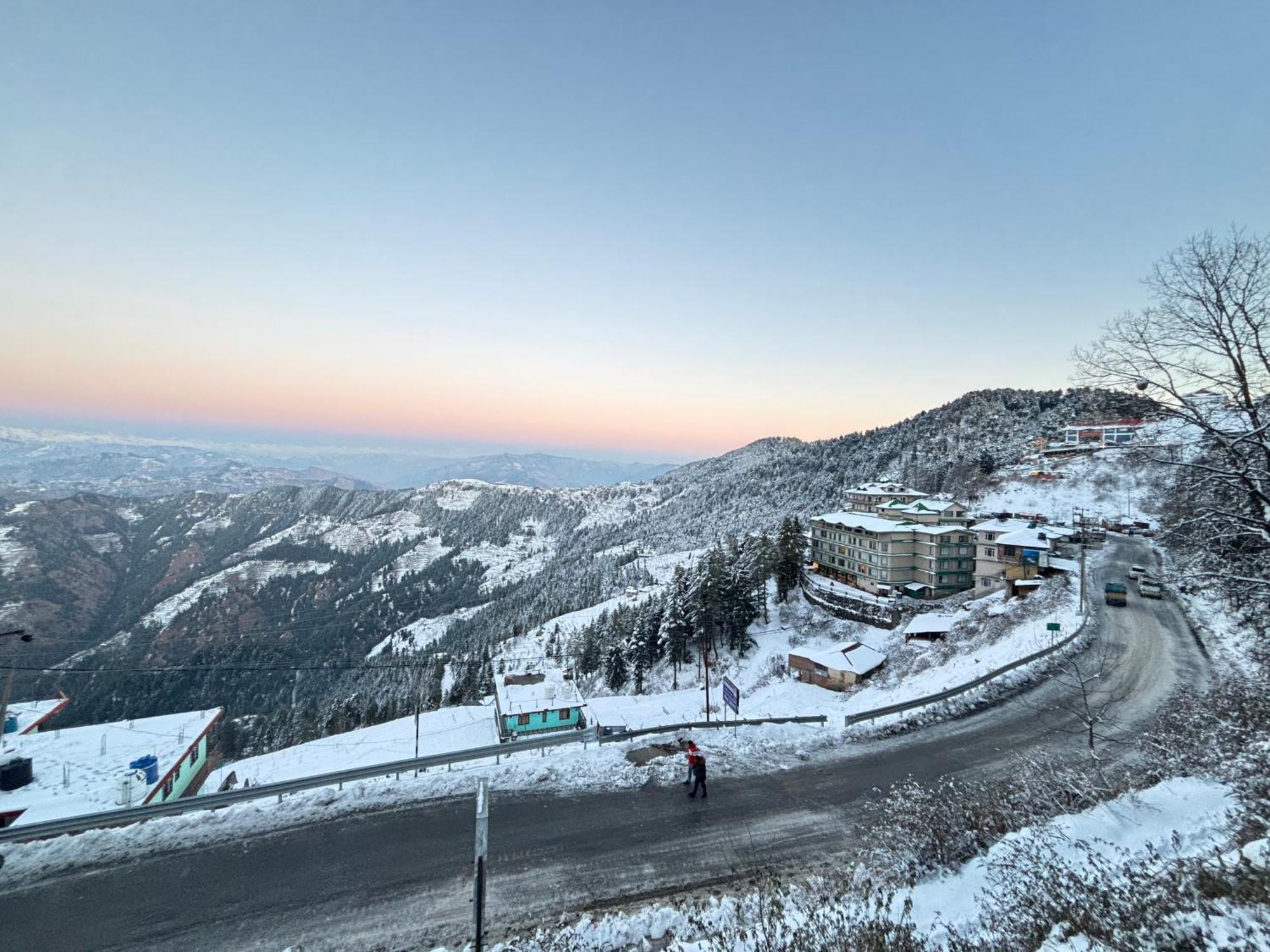 Отель Treebo Shimla Ayurvedic Retreat Куфри Экстерьер фото